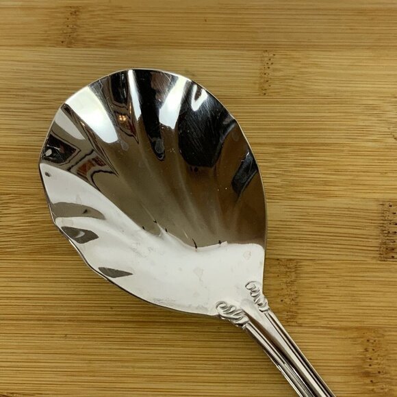 Reed and Barton Duchess Of Marlborough Solid Shell Casserole Spoon Stainless - Picture 3 of 5